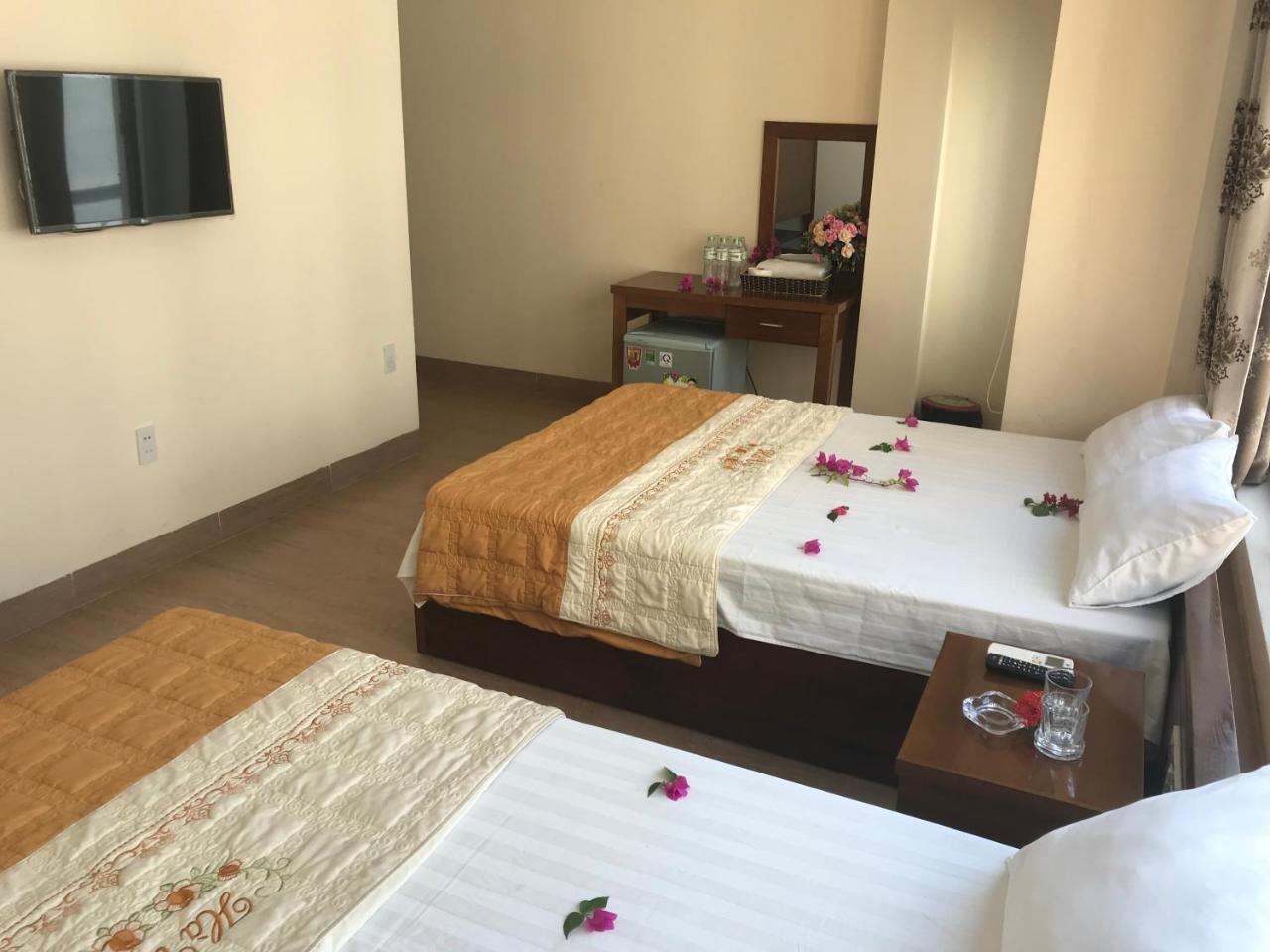 Ha Vy Hotel Cat Ba Island Extérieur photo